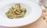 szybki makaron aglio e olio z cukinia